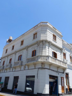 Sambos Hostel